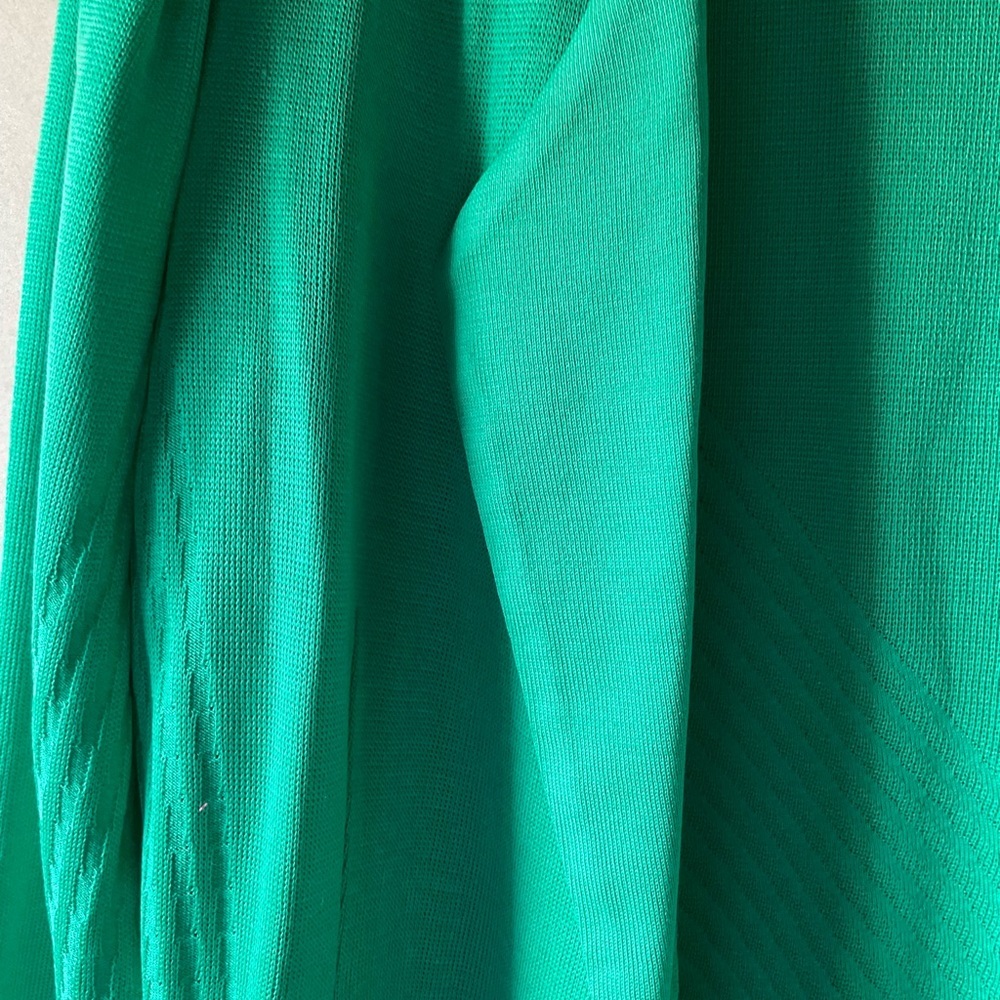 Ming Wang cardigan. Open front. Green. Size 1X - Picture 6 of 11